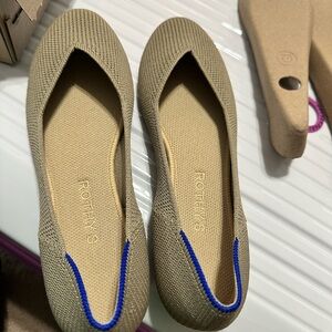 Rothy’s The Flat Size 8 in Khaki- Brand New